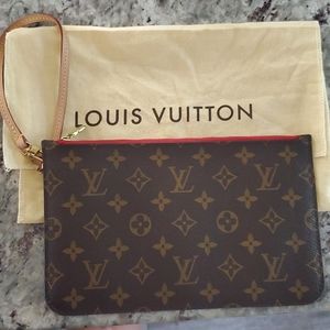 Louis Vuitton Neverful Pouch/wristlet